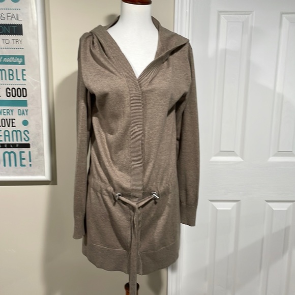 Banana Republic long draw-string waist hooded wool blend sweater. - Picture 2 of 8